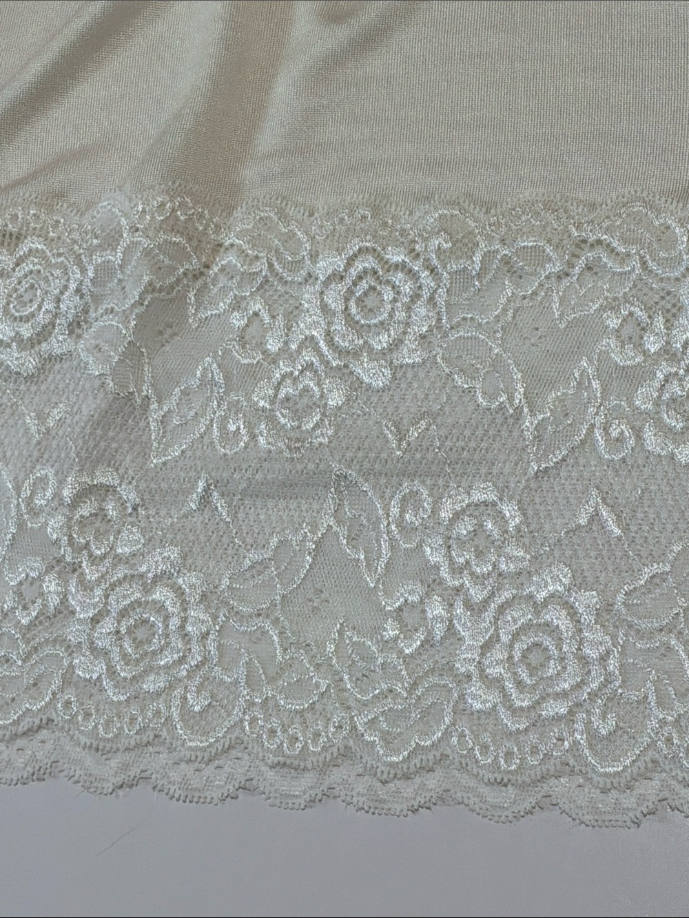 Vintage Half Slip 100% Silk Cream Sz M - Picture 5 of 10